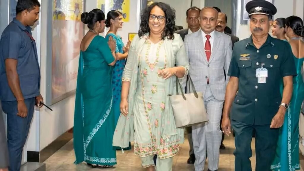 பூட்டானுக்கான விஜயத்தை நிறைவு செய்து பிரதமர் நாடு திரும்பினார்