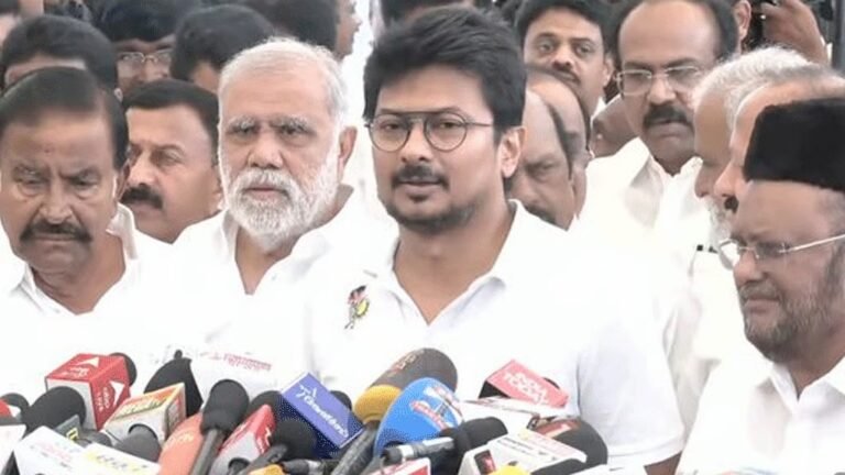 விஜய் அரசியலுக்கு வந்ததே ஒரு விபத்து