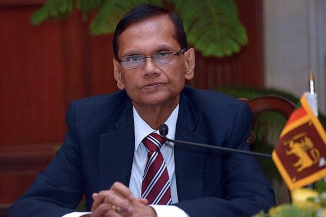 பேராசிரியர் பீரிஸ் இலஞ்ச விசாரணை ஆணைக்குழுவில் வாக்குமூலம்