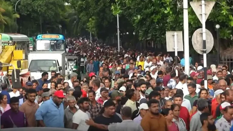 அரசுக்கு ஆதரவாக அணிதிரண்ட 'மக்களாணை குடிமக்கள்' அமைப்பு